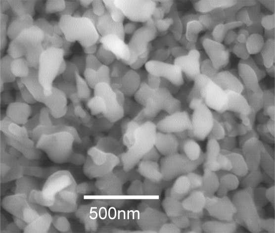 Quelle est la comparaison de la conductivité thermique entre le nitrure de bore et le nitrure d'aluminium